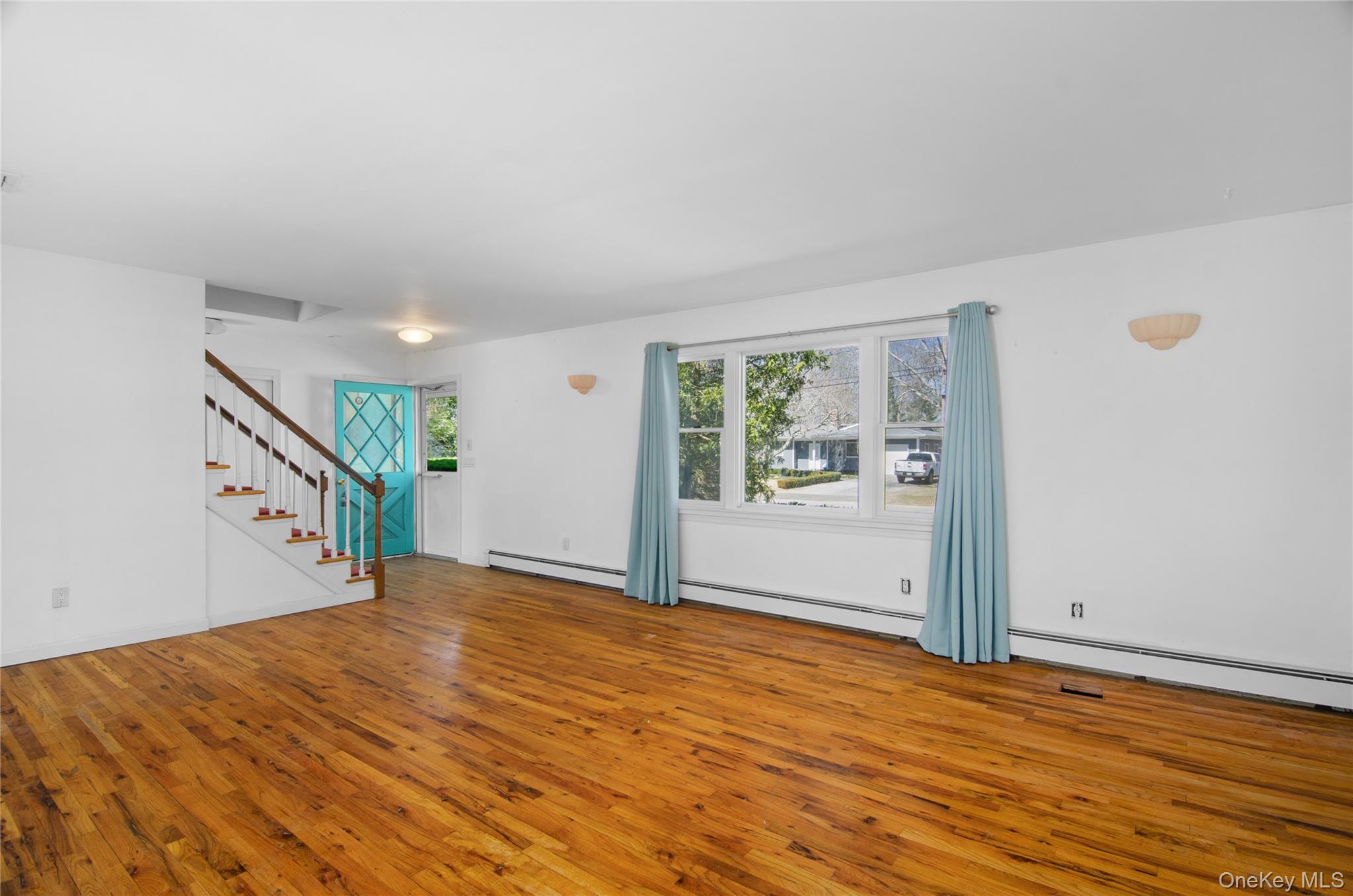 26 Lovell Road Hampton Bays, NY 11946 - Photo 9 of 25