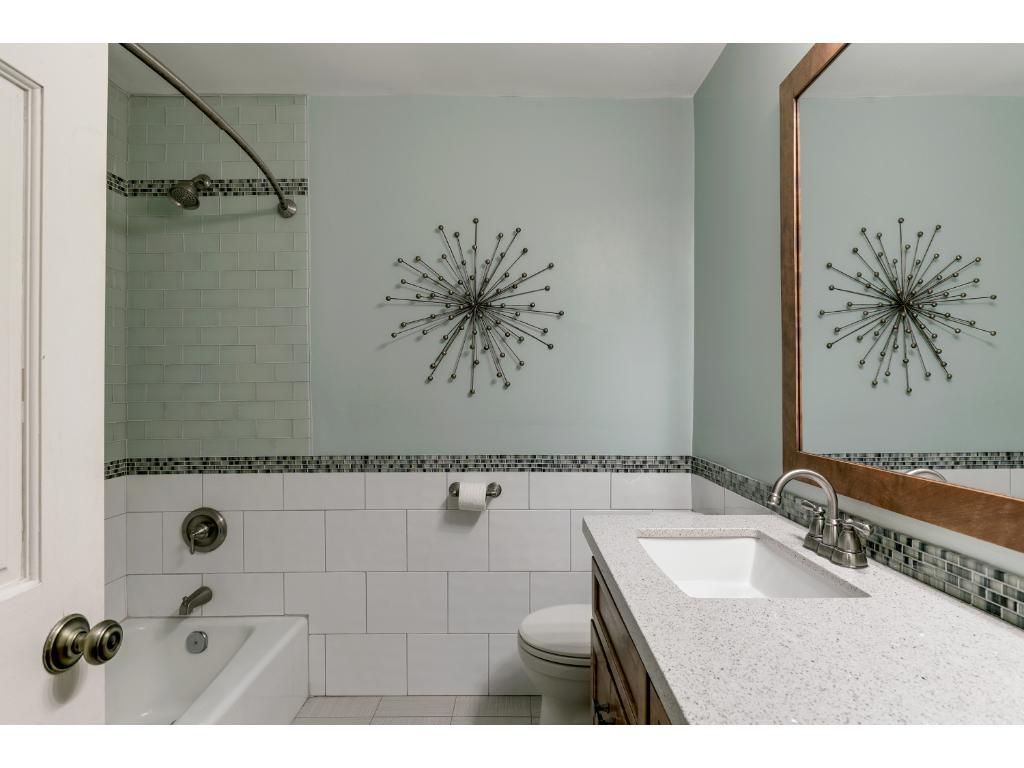 10437 Morris Road Bloomington, MN 55437 - Photo 14 of 24 Gallery Image 14
