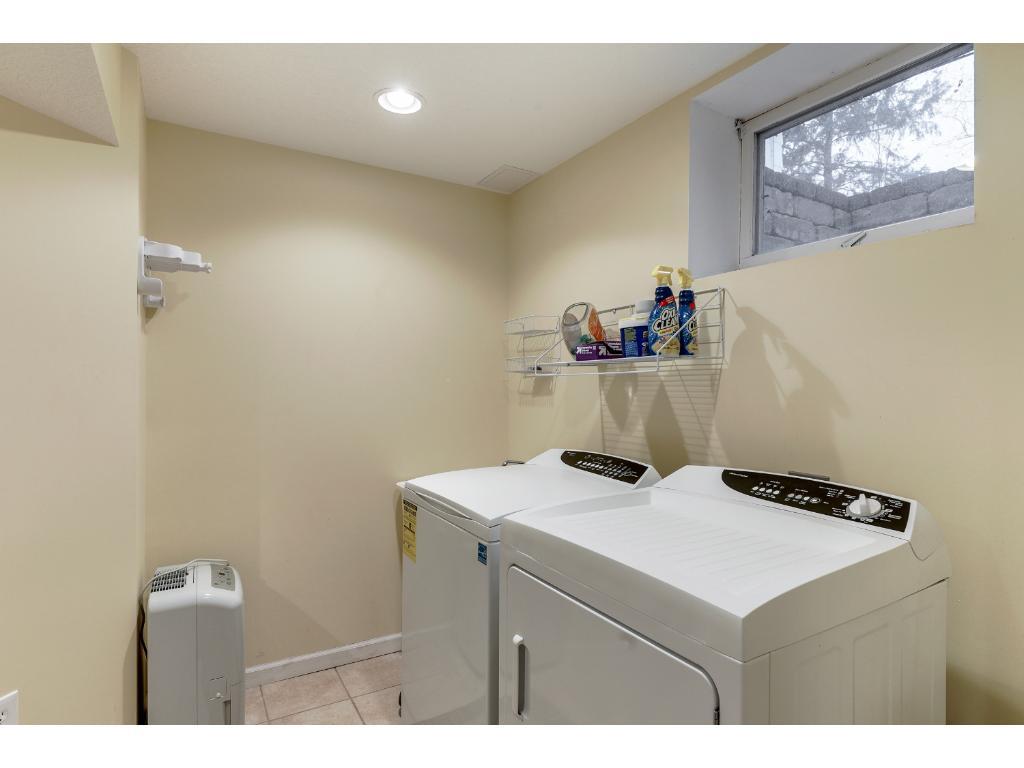 10437 Morris Road Bloomington, MN 55437 - Photo 17 of 24 Gallery Image 17