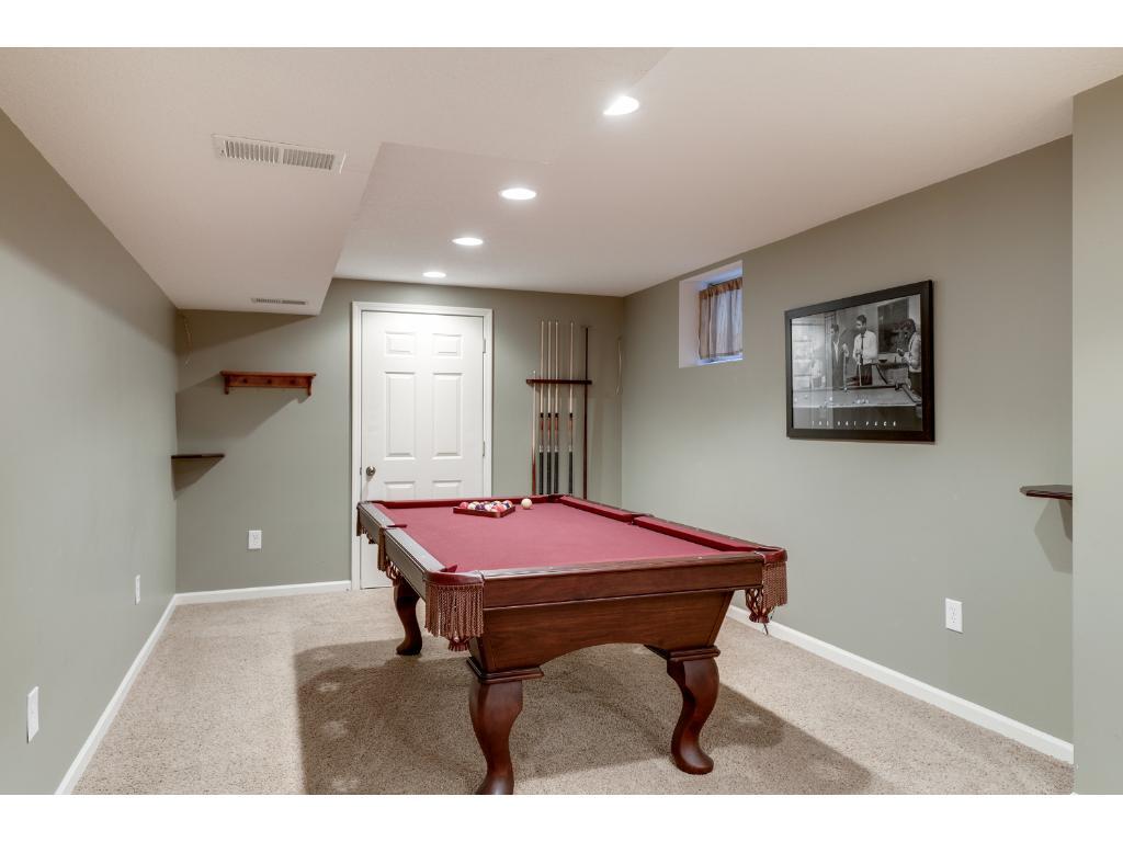10437 Morris Road Bloomington, MN 55437 - Photo 19 of 24 Gallery Image 19