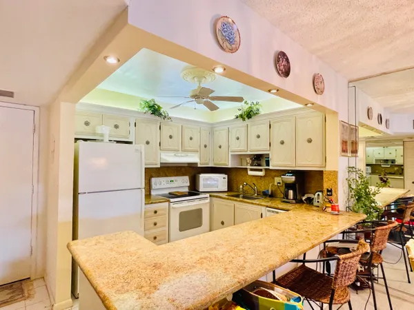 $1,600 | 257 South Cypress Road, Unit 443, Pompano Beach, FL 33060