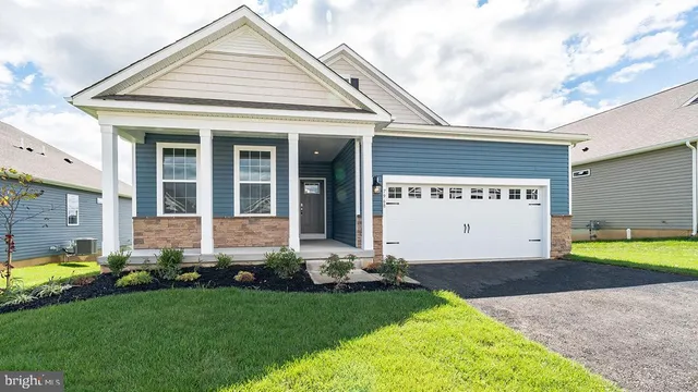 $619,990 | 1518 Dresden Drive, Breinigsville, PA 18031