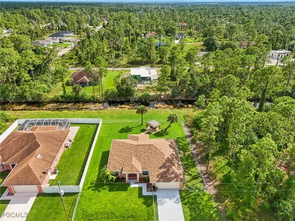 $3,200 | 940 Belmont Street East, Lehigh Acres, FL 33974