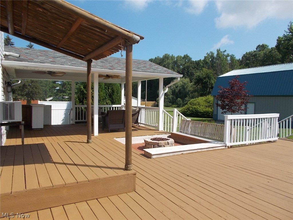 303 Crosse Road Amherst, OH 44001 - Photo 25 of 34