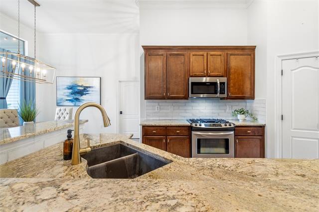 2377 Cours Carson Street Mandeville, LA 70448 - Photo 12 of 24