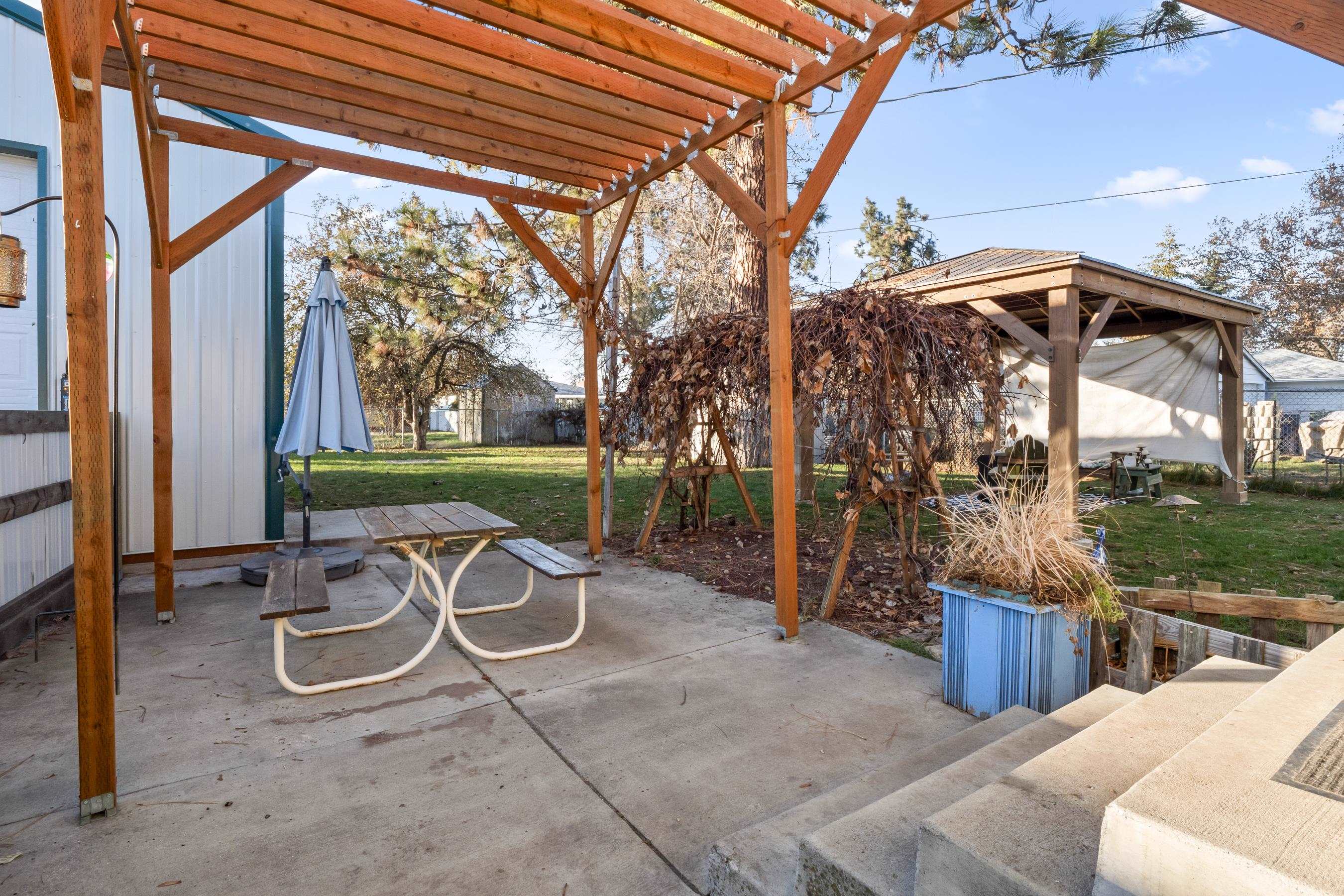 5515 North Elgin Street Spokane, WA 99205 - Photo 23 of 32