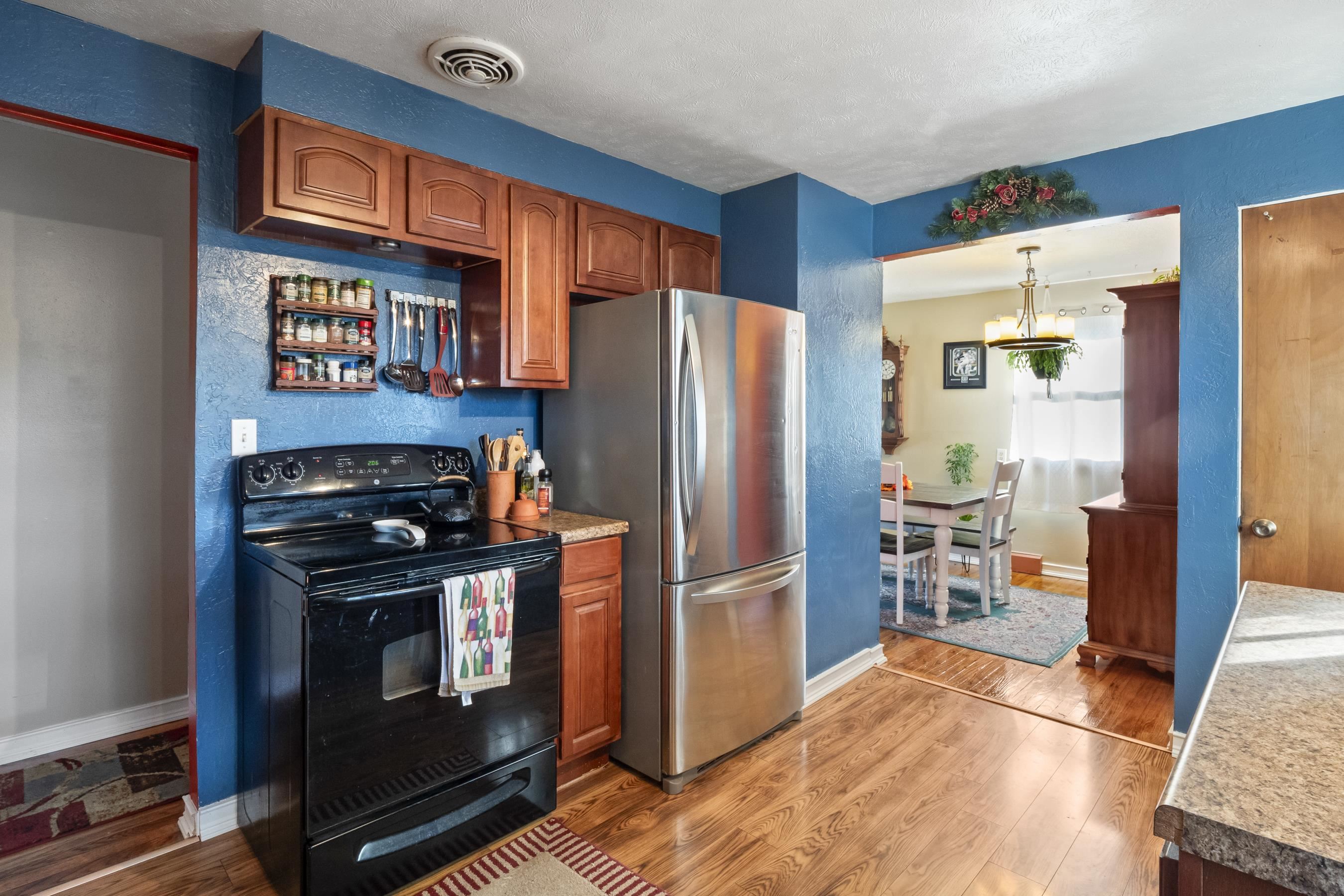 5515 North Elgin Street Spokane, WA 99205 - Photo 10 of 32