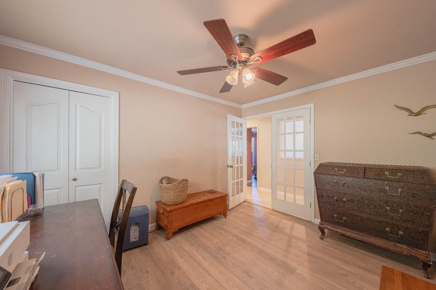 5240 Strong Circle Watsonville, CA 95076 - Photo 30 of 51 a living room with furniture and a window
