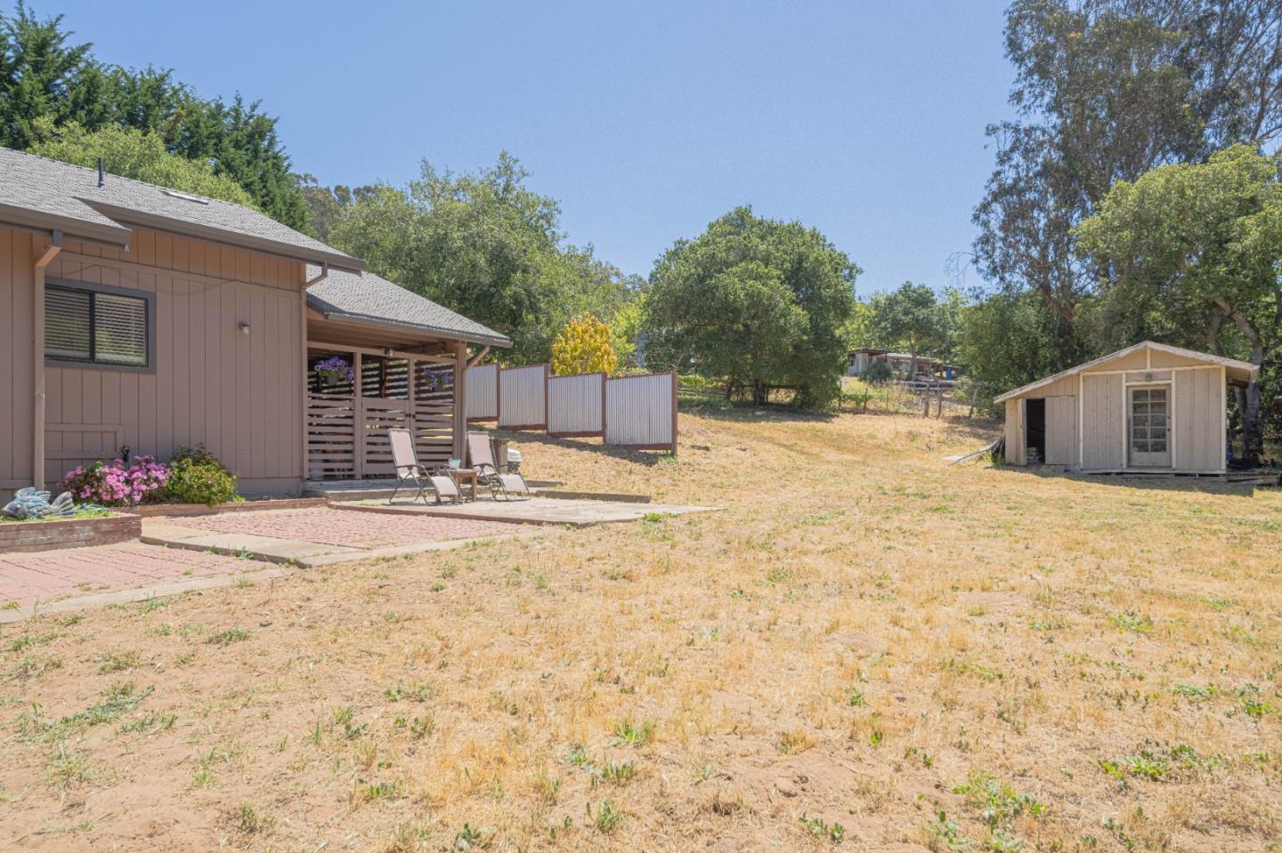 5240 Strong Circle Watsonville, CA 95076 - Photo 37 of 51 a view of a yard with a stove