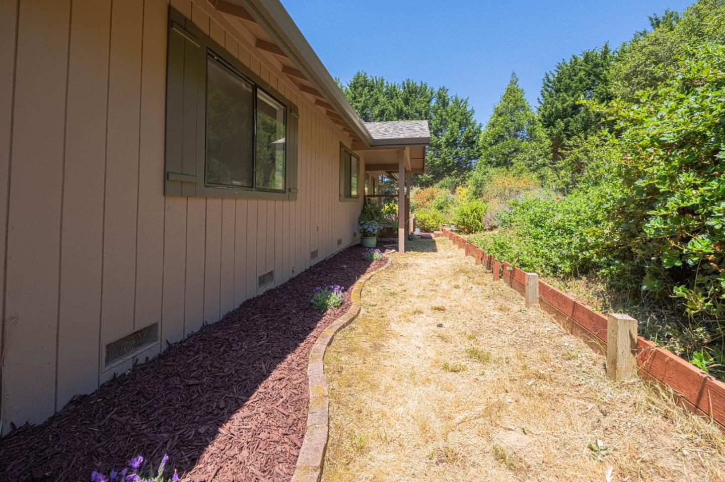 5240 Strong Circle Watsonville, CA 95076 - Photo 44 of 51 a view of entryway