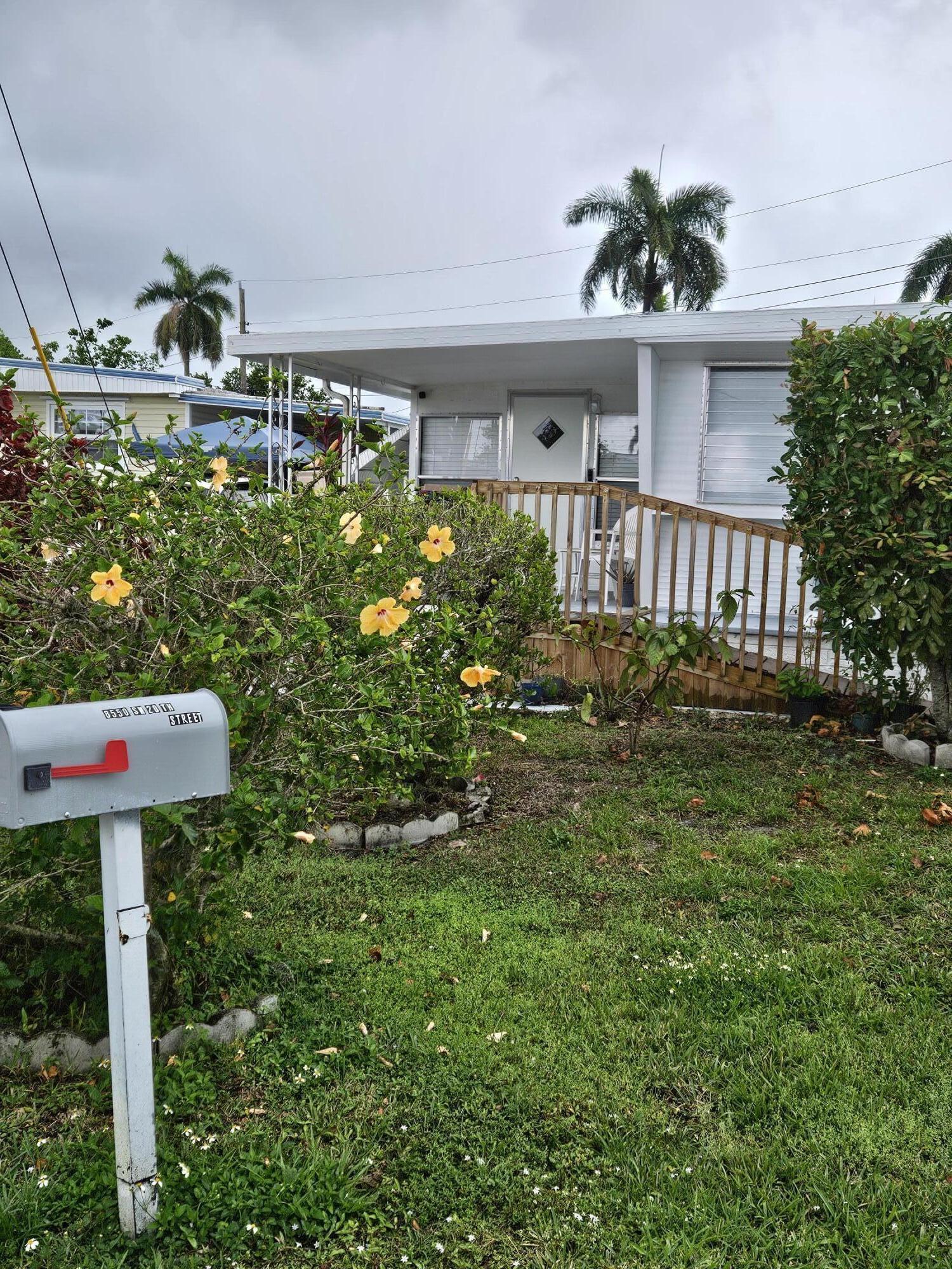 8550 Southwest 20th Street Davie, FL 33324 - Photo 4 of 17 20260329_141310