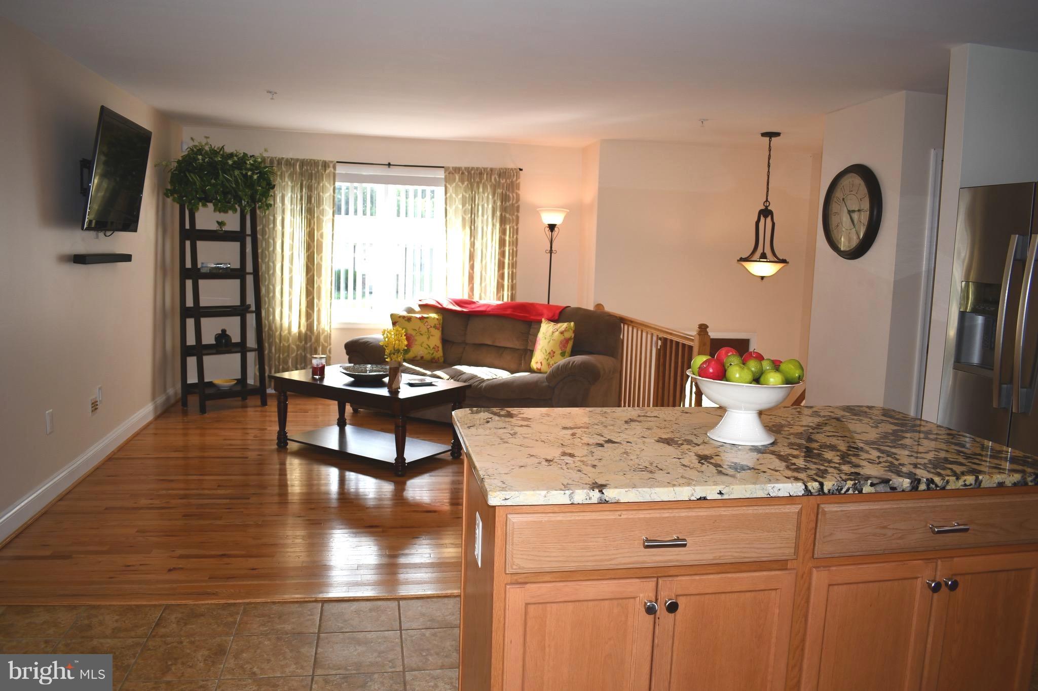 7 West Road Mount Airy, MD 21771 - Photo 6 of 28 Living Room