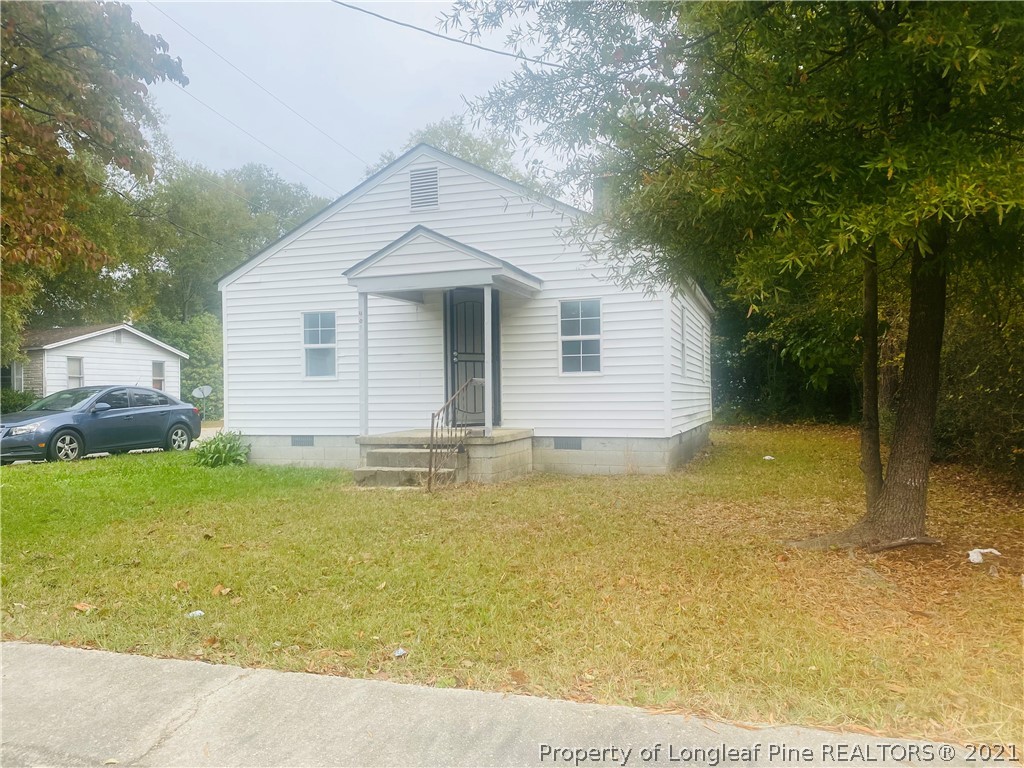 401 Daniel McLeod Road Red Springs, NC 28377 - Photo 3 of 14 Gallery Image 3