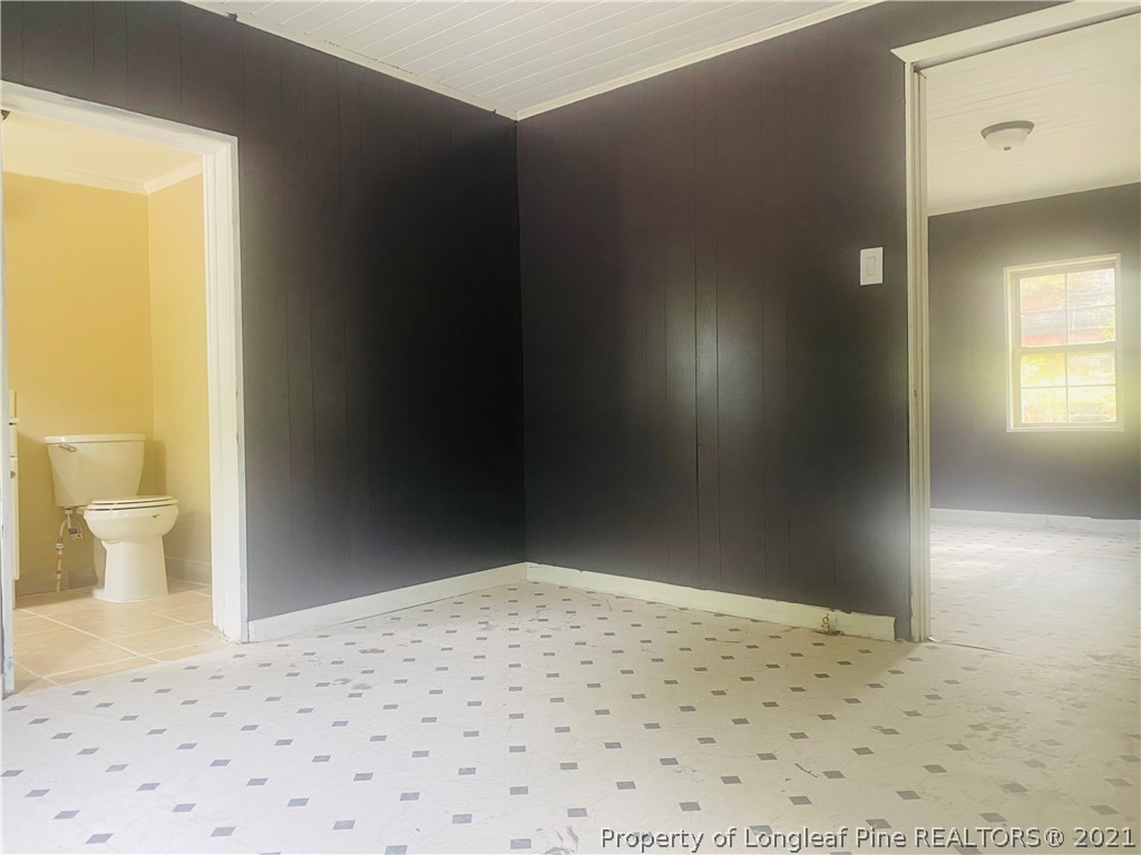 401 Daniel McLeod Road Red Springs, NC 28377 - Photo 9 of 14 Gallery Image 9