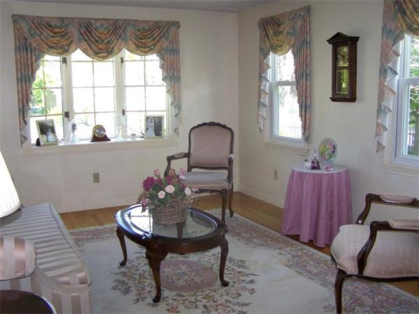 7 Stacey Way Weymouth, MA 02190 - Photo 8 of 20