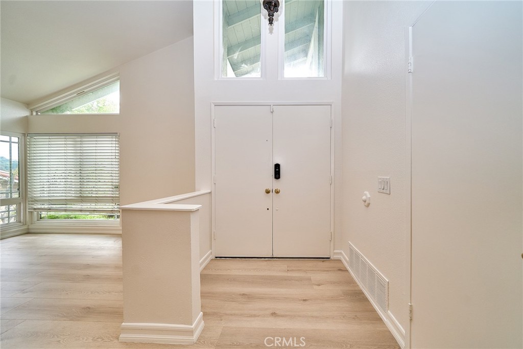 1348 Rolling Knoll Road Diamond Bar, CA 91765 - Photo 5 of 55