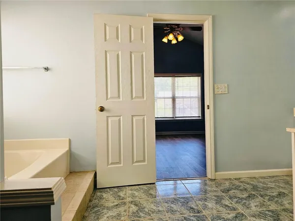 $2,295 | 3229 Davenport Park Lane, Duluth, GA 30096