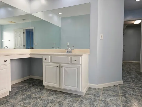 $2,295 | 3229 Davenport Park Lane, Duluth, GA 30096