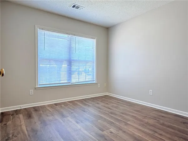 $2,295 | 3229 Davenport Park Lane, Duluth, GA 30096