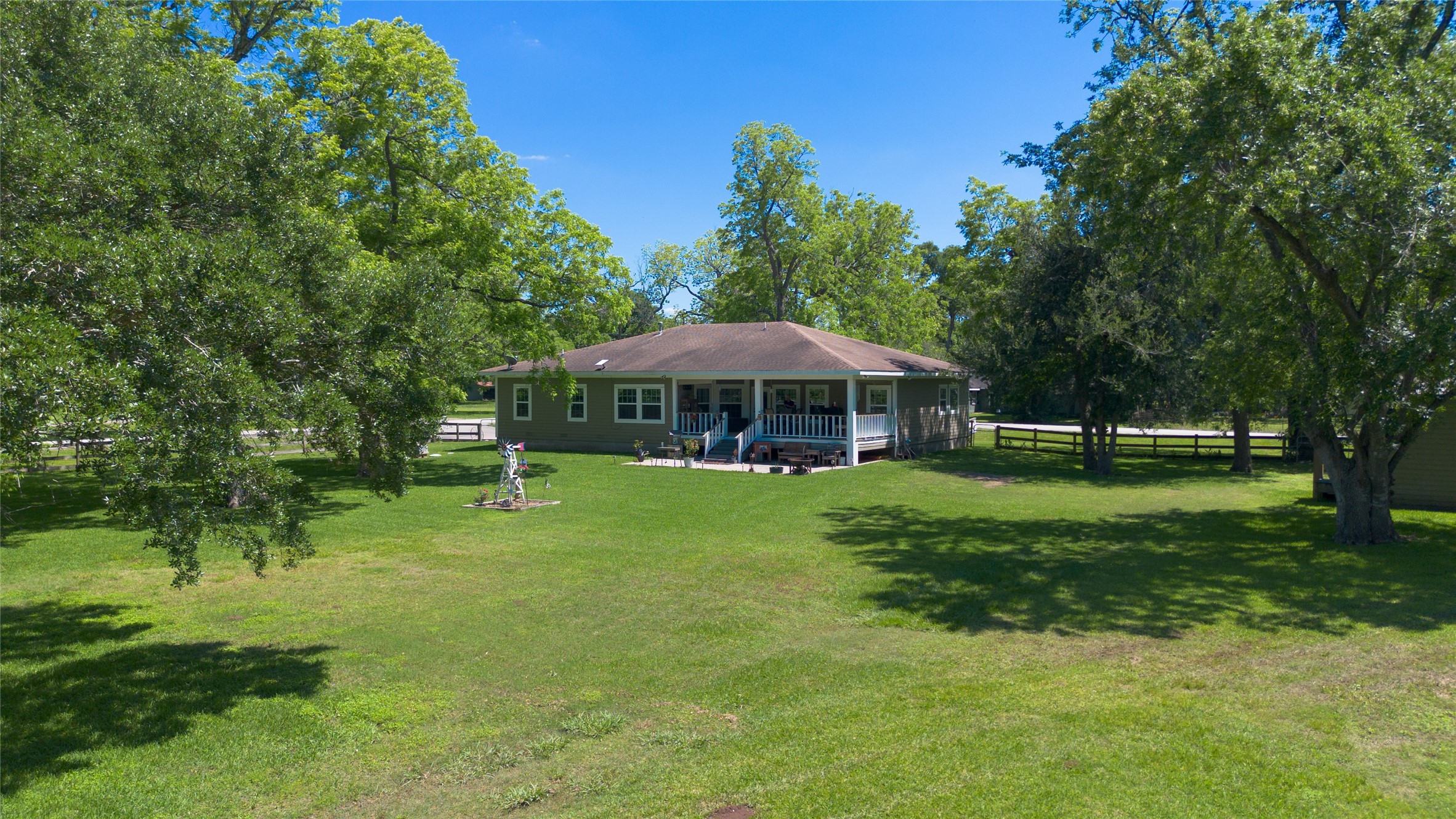 36606 Tejas Road Simonton, TX 77485 - Photo 11 of 35