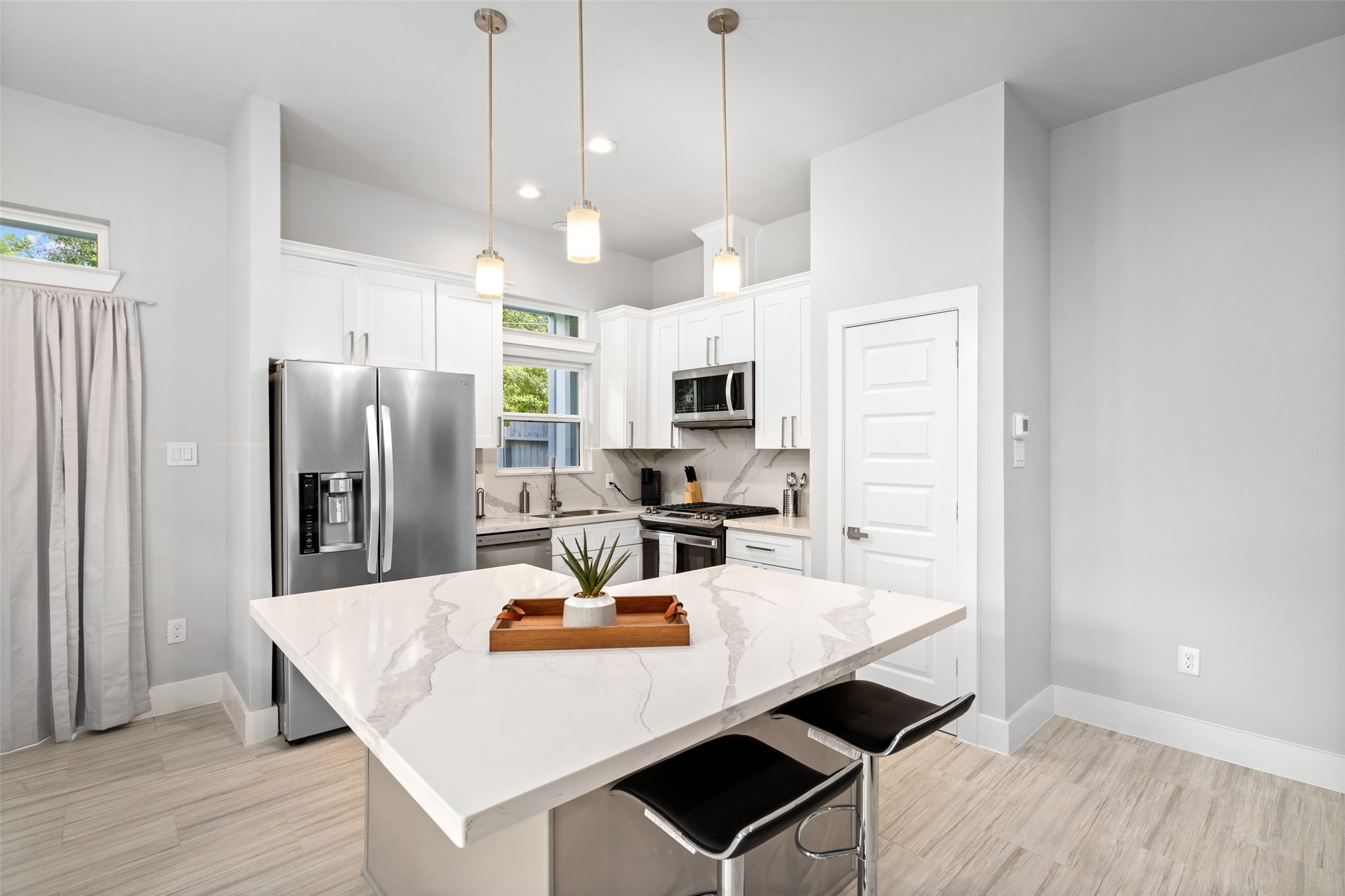 6720 Lozier Street Houston, TX 77021 - Photo 4 of 27