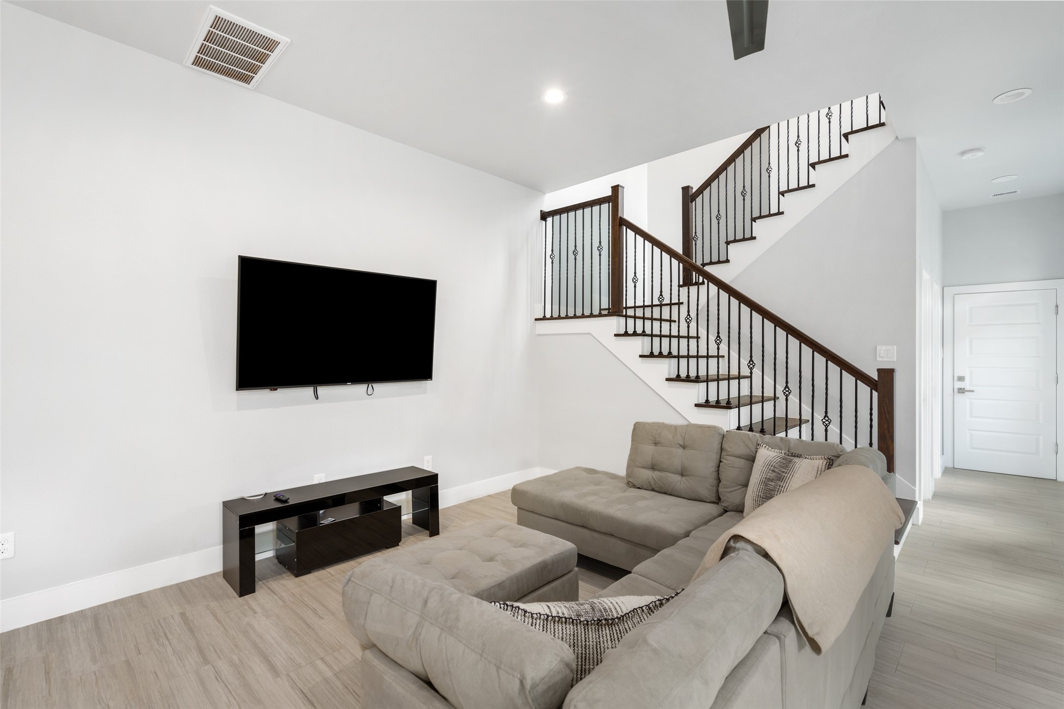 6720 Lozier Street Houston, TX 77021 - Photo 5 of 27