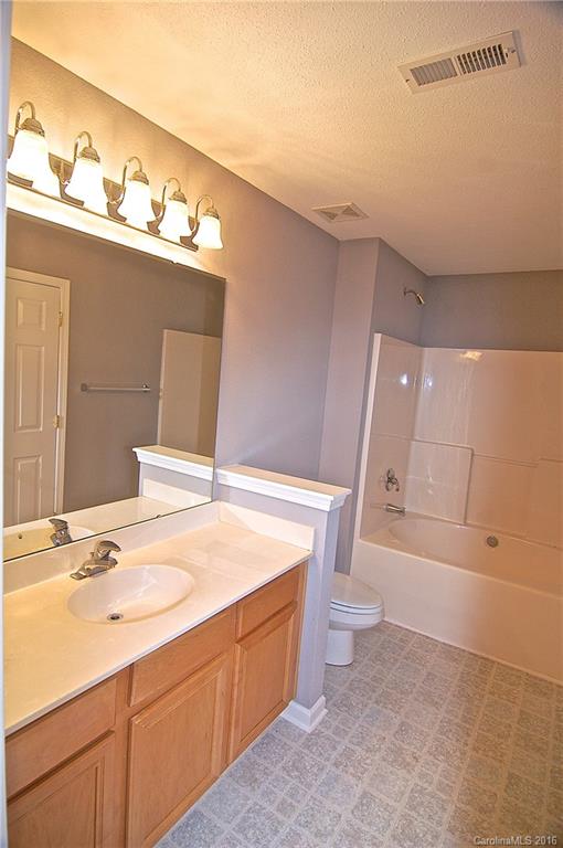 6115 Raisin Tree Lane Charlotte, NC 28215 - Photo 13 of 18 Gallery Image 13