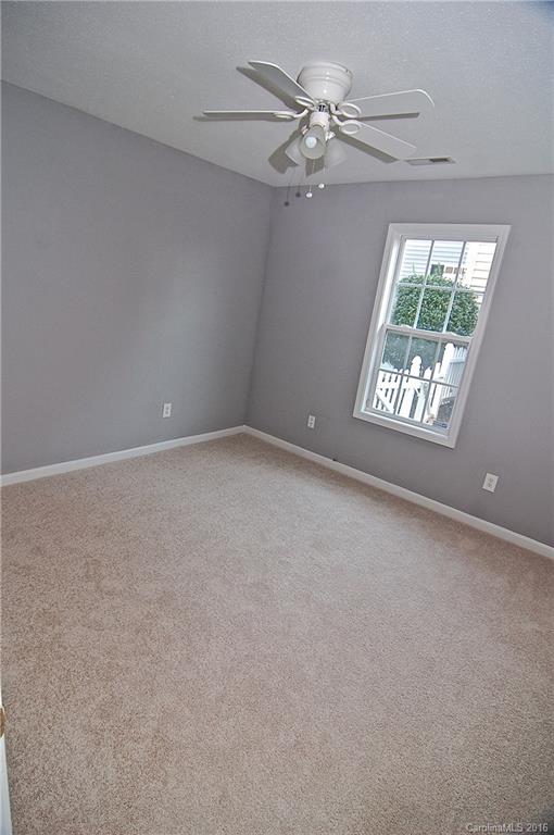 6115 Raisin Tree Lane Charlotte, NC 28215 - Photo 14 of 18 Gallery Image 14