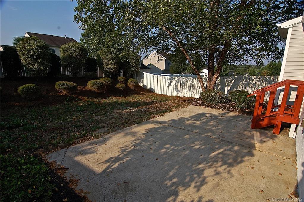 6115 Raisin Tree Lane Charlotte, NC 28215 - Photo 18 of 18 Gallery Image 18