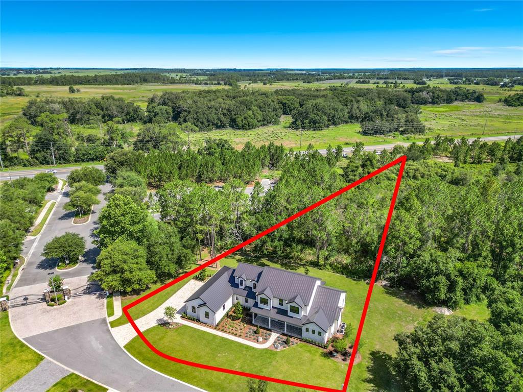 405 Long And Winding Road Howey-in-the-Hills, FL 34737 - Photo 13 of 100