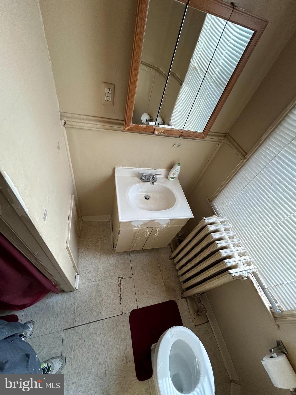 5002 Duffield Street Philadelphia, PA 19124 - Photo 17 of 32