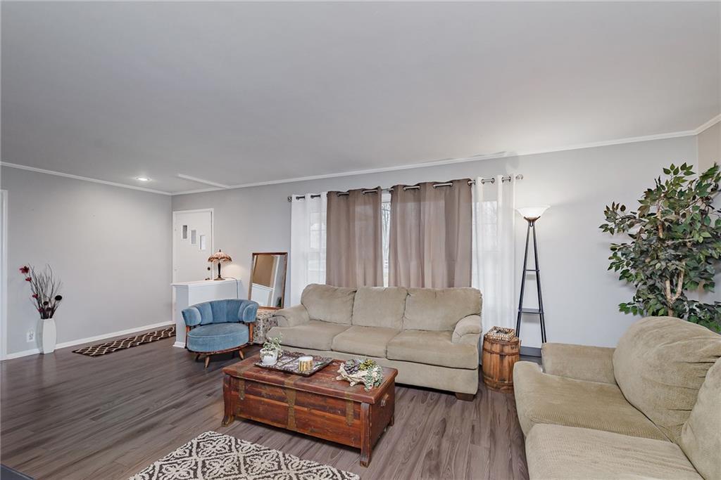 915 Park Road Anderson, IN 46011 - Photo 5 of 23 Gallery Image 5