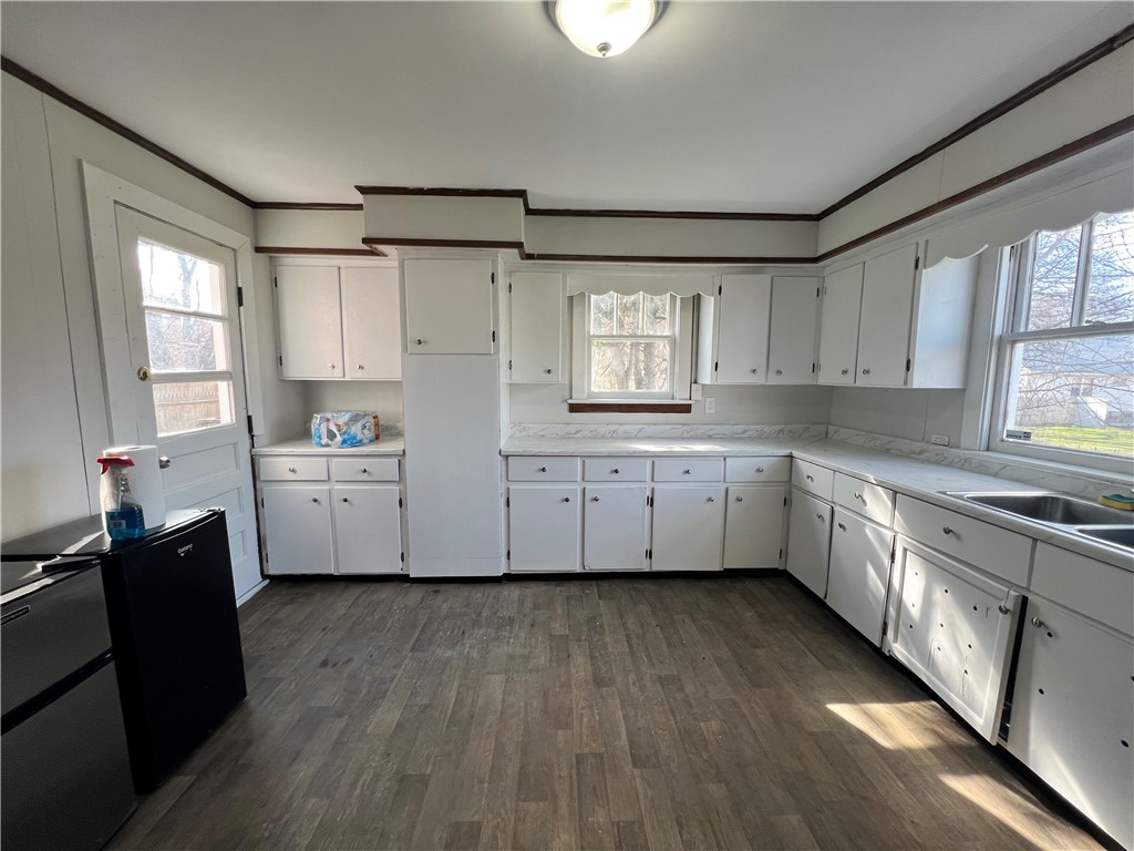 131 Carter Street Rochester, NY 14621 - Photo 5 of 21