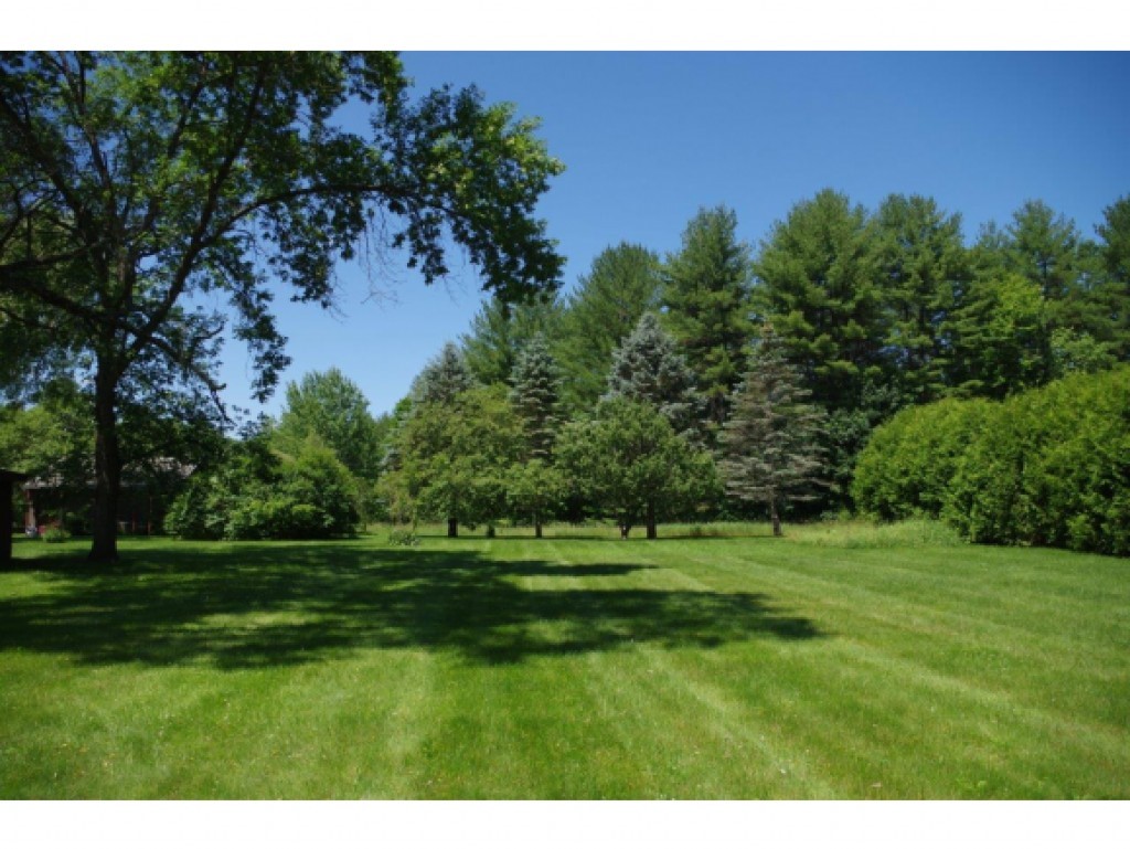 284 West Surry Road Keene, NH 03431 - Photo 4 of 7