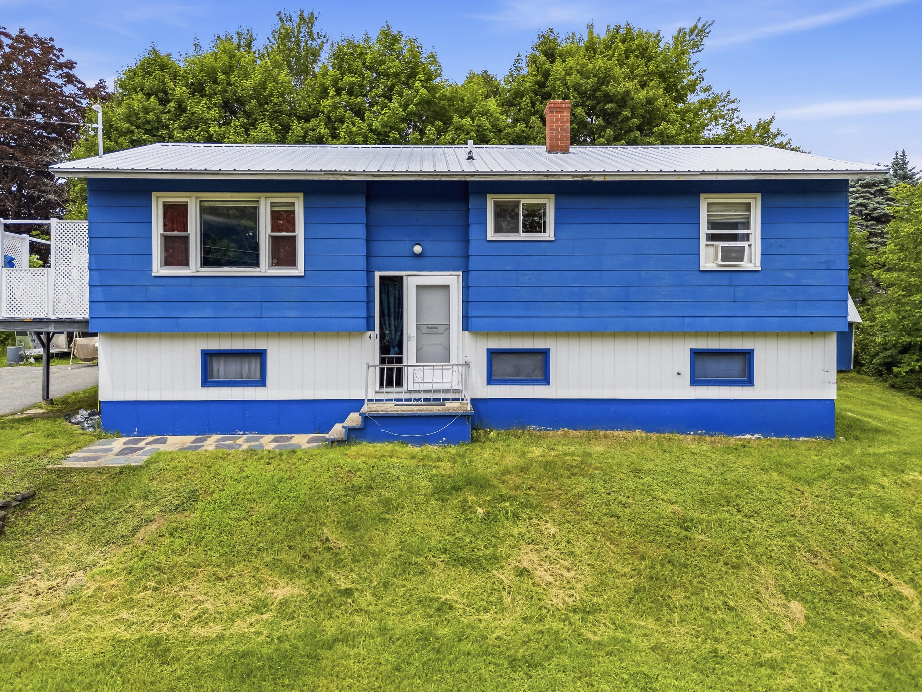 4 Mitchell Street Lewiston, ME 04240 - Photo 2 of 52