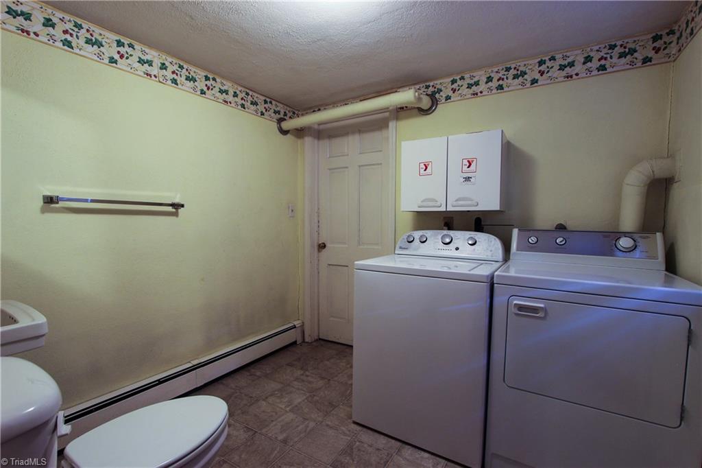 655 Quarterstaff Road Winston-Salem, NC 27104 - Photo 18 of 26 Gallery Image 18