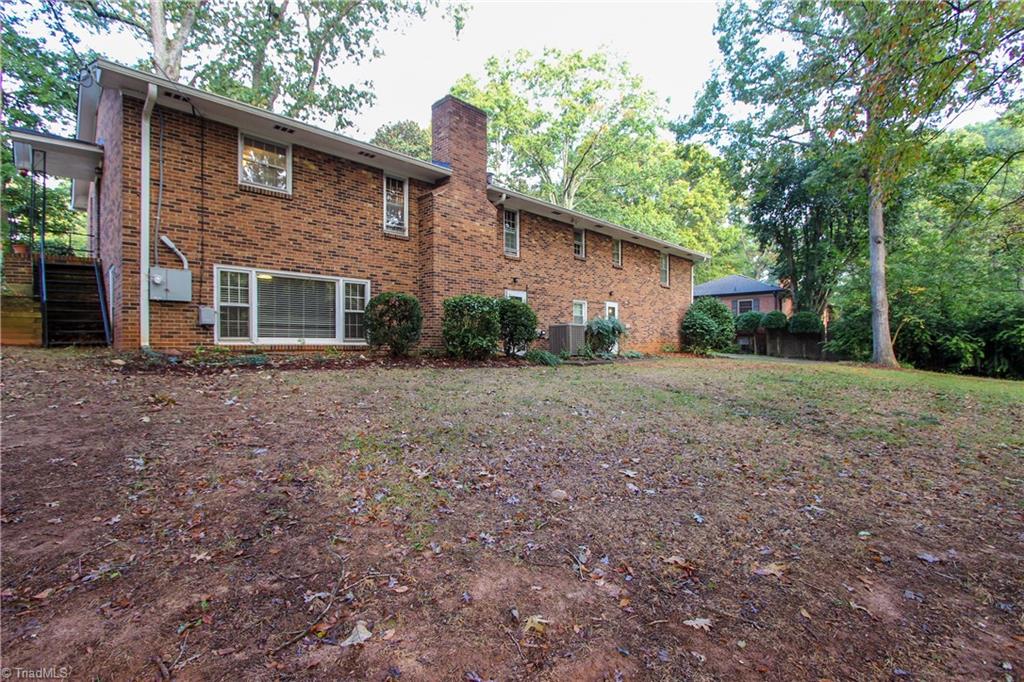 655 Quarterstaff Road Winston-Salem, NC 27104 - Photo 24 of 26 Gallery Image 24