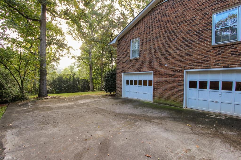 655 Quarterstaff Road Winston-Salem, NC 27104 - Photo 25 of 26 Gallery Image 25