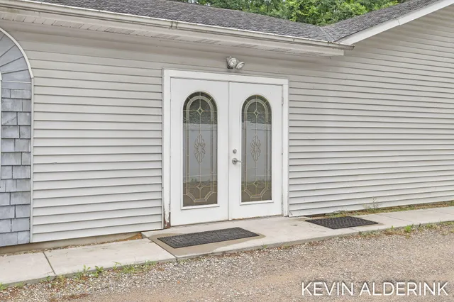 $259,900 | 2449 54th Street, Fennville, MI 49408