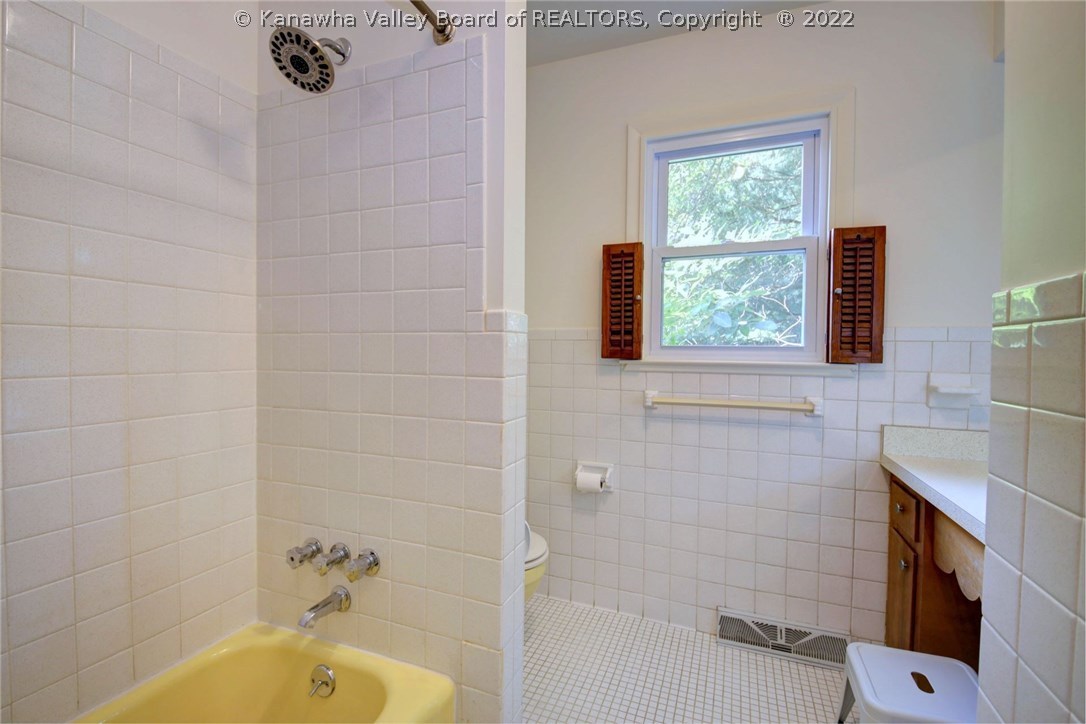 129 McGovran Road Charleston, WV 25314 - Photo 14 of 30 Gallery Image 14
