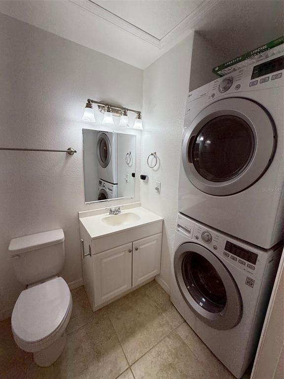 22710 Watersedge Boulevard, Unit 73 Land O' Lakes, FL 34639 - Photo 14 of 39 a view of a washer and dryer in a utility room
