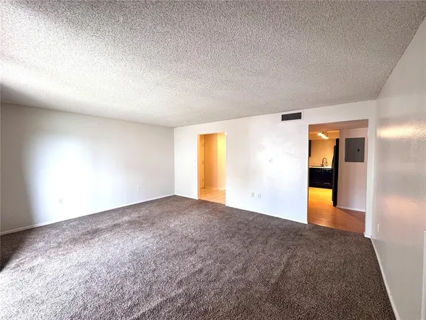 $1,599 | 514 Orange Drive, Unit 26, Altamonte Springs, FL 32701