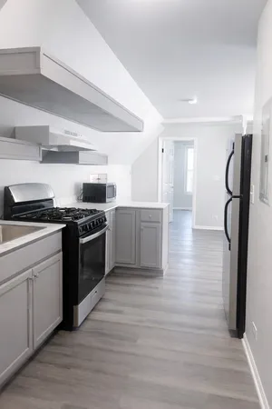 $1,700 | 1249 South Kolin Avenue, Unit 2, Chicago, IL 60623