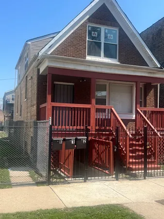 $1,700 | 1249 South Kolin Avenue, Unit 2, Chicago, IL 60623