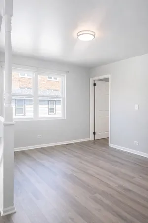 $1,700 | 1249 South Kolin Avenue, Unit 2, Chicago, IL 60623