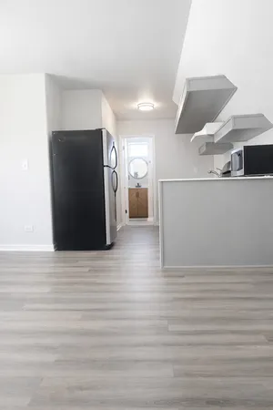 $1,700 | 1249 South Kolin Avenue, Unit 2, Chicago, IL 60623