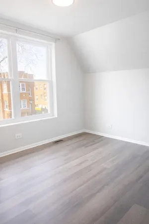 $1,700 | 1249 South Kolin Avenue, Unit 2, Chicago, IL 60623