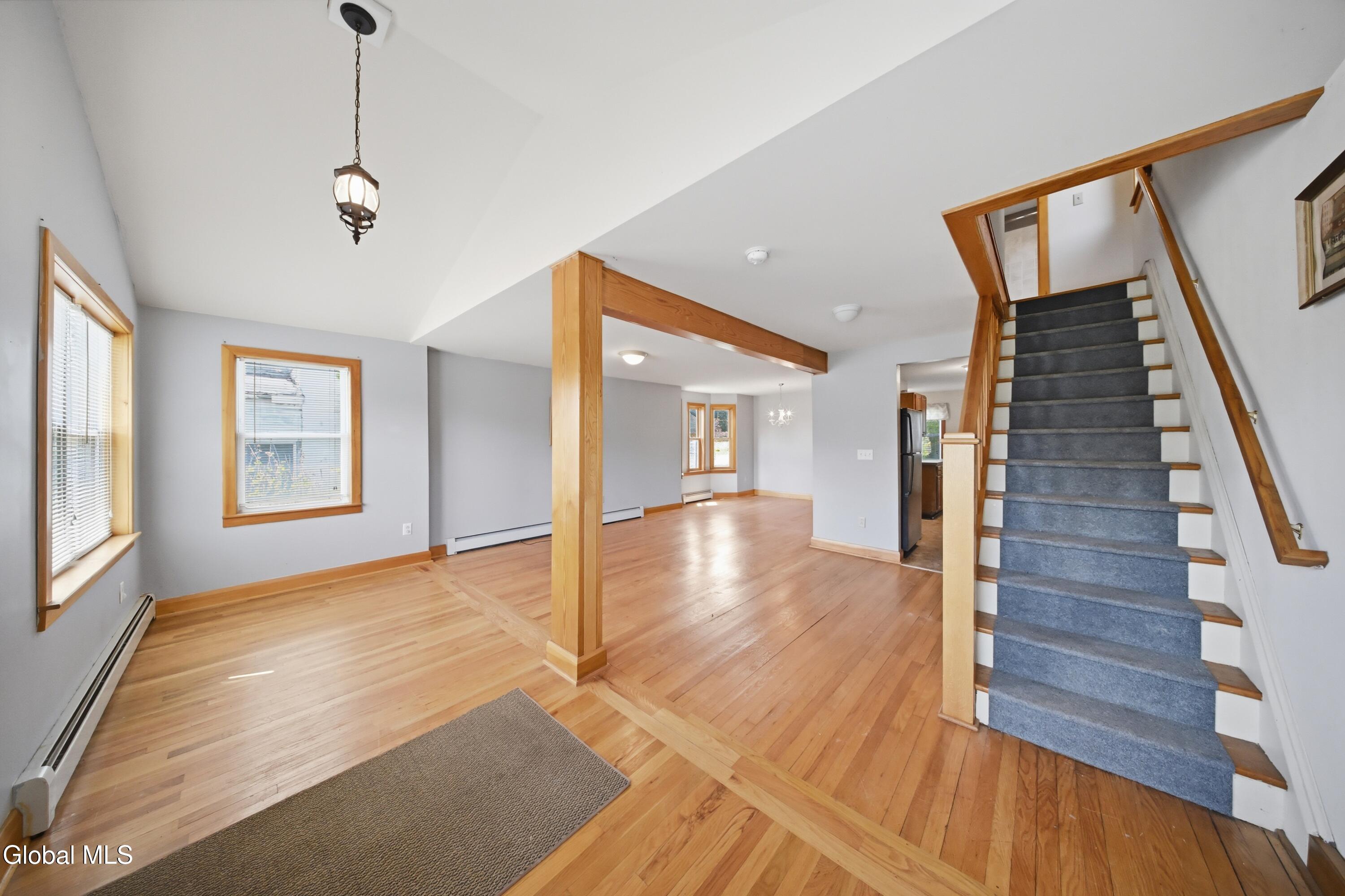 189 River Road Bethlehem, NY 12077 - Photo 4 of 37 4