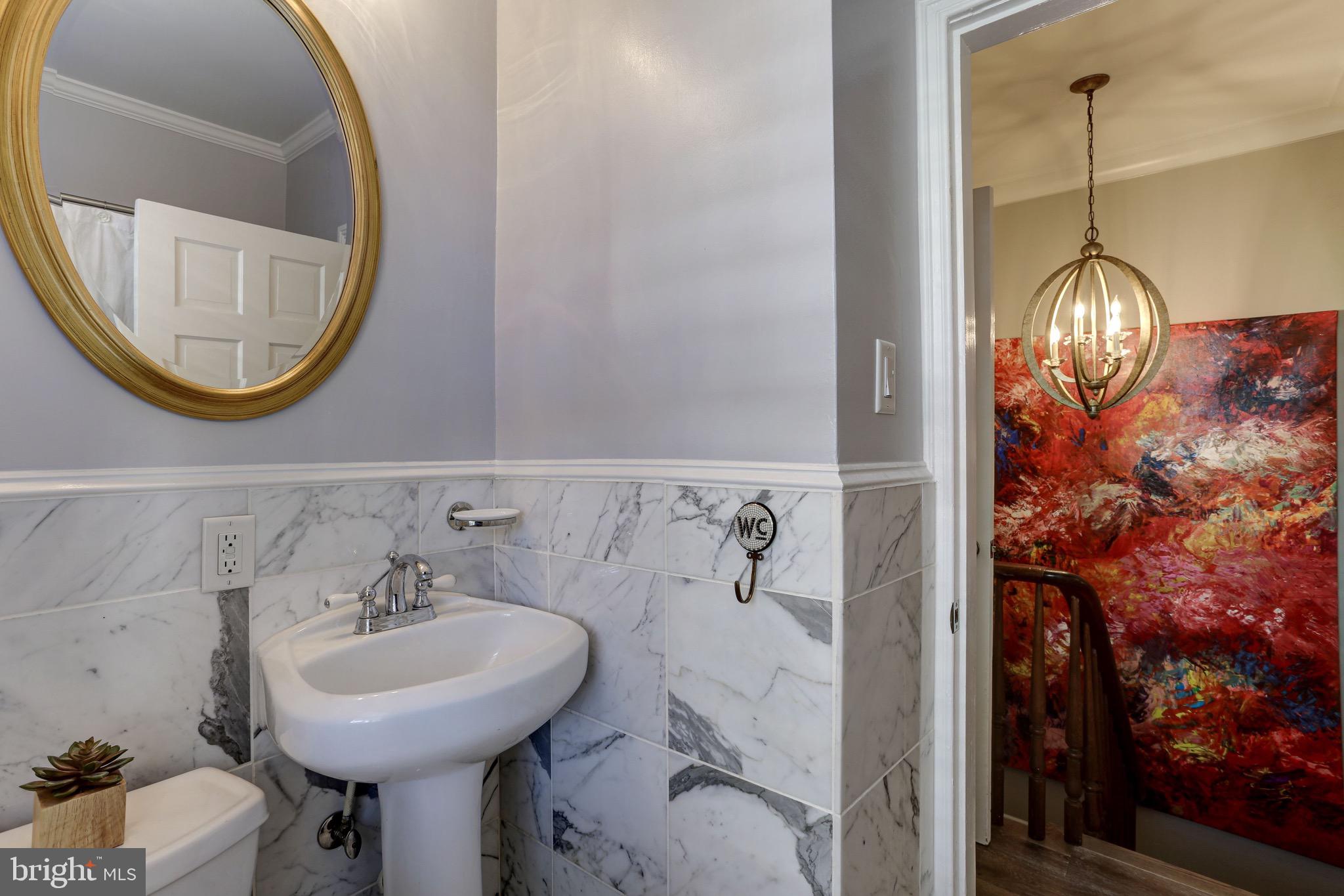 1237 29th Street Northwest Washington, DC 20007 - Photo 12 of 15 Second upstairs bathroom