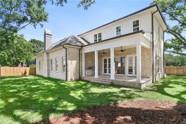 $2,499,000 | 200 Bellaire Drive, New Orleans, LA 70124